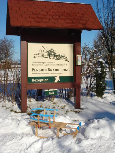 Hotel/Pension Bradhering Ahrenshoop Buitenkant foto